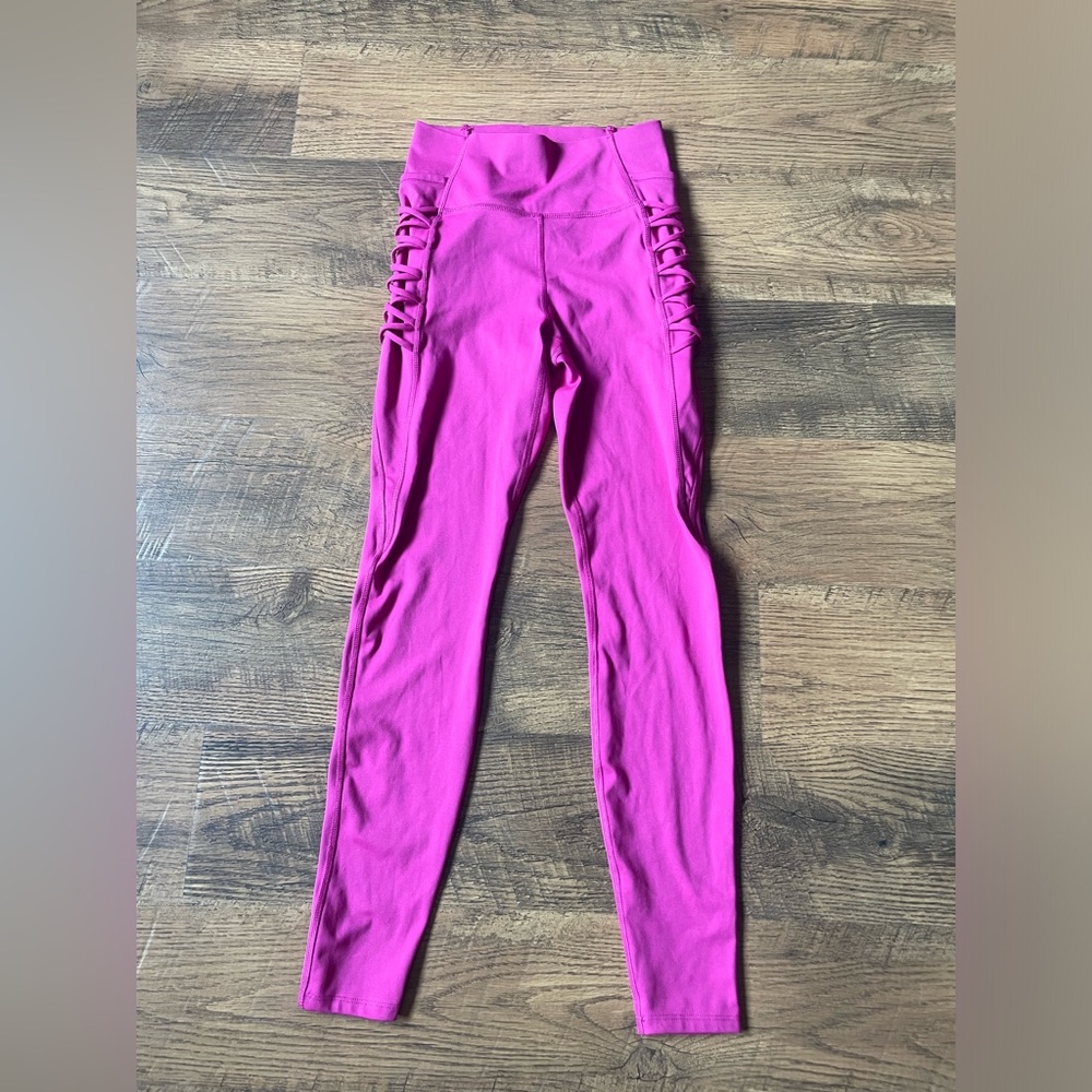 All in Motion size S pink leggings with pockets